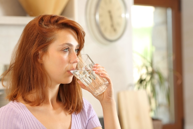 Leitungswasser trinken | Alamy Stock Photo