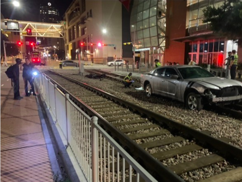 Driving on the Train Tracks | Instagram/@driving_on_the_tracks