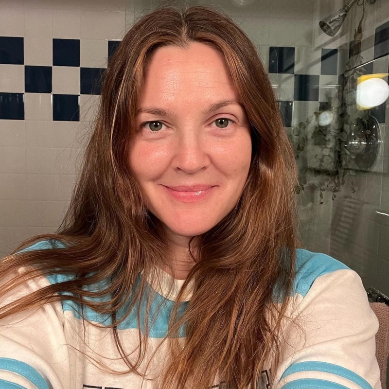 Drew Barrymore - Nascido Em 22 De Fevereiro De 1975 | Instagram/@drewbarrymore