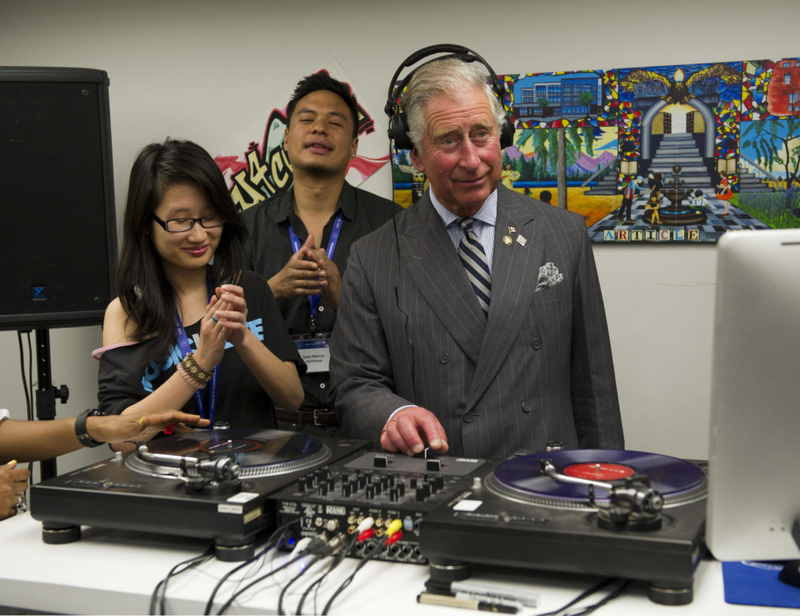 König Charles, der DJ | Alamy Stock Photo by Arthur Edwards/PA Images