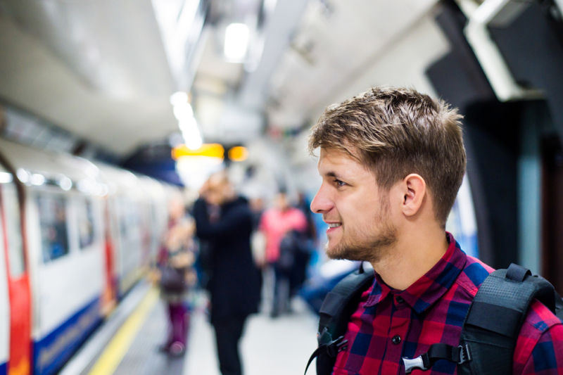 Você Se Destaca no Metrô | Shutterstock Photo by Ground Picture