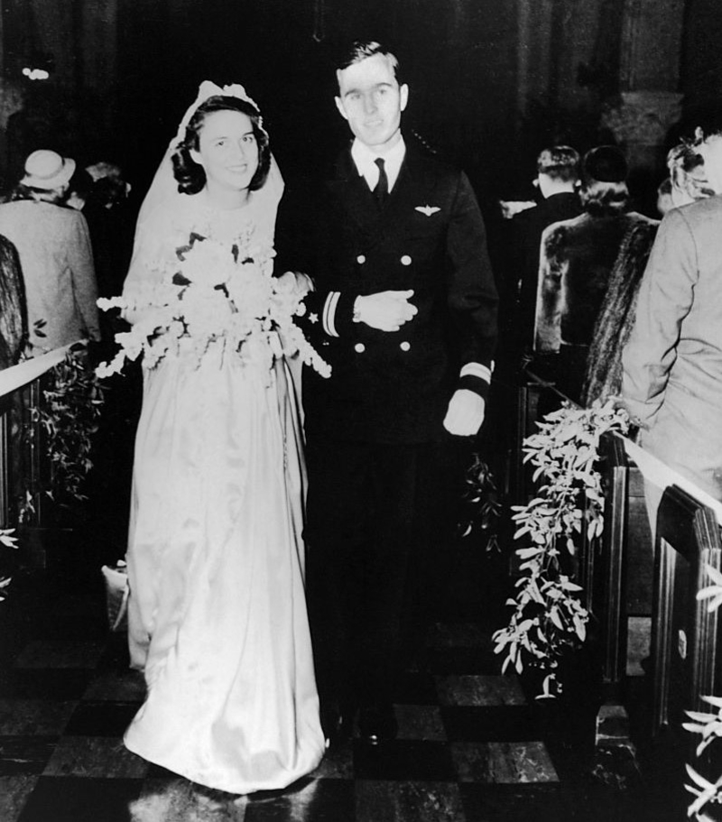 Barbara Pierce und George H.W. Bush | Getty Images Photo by Historical 