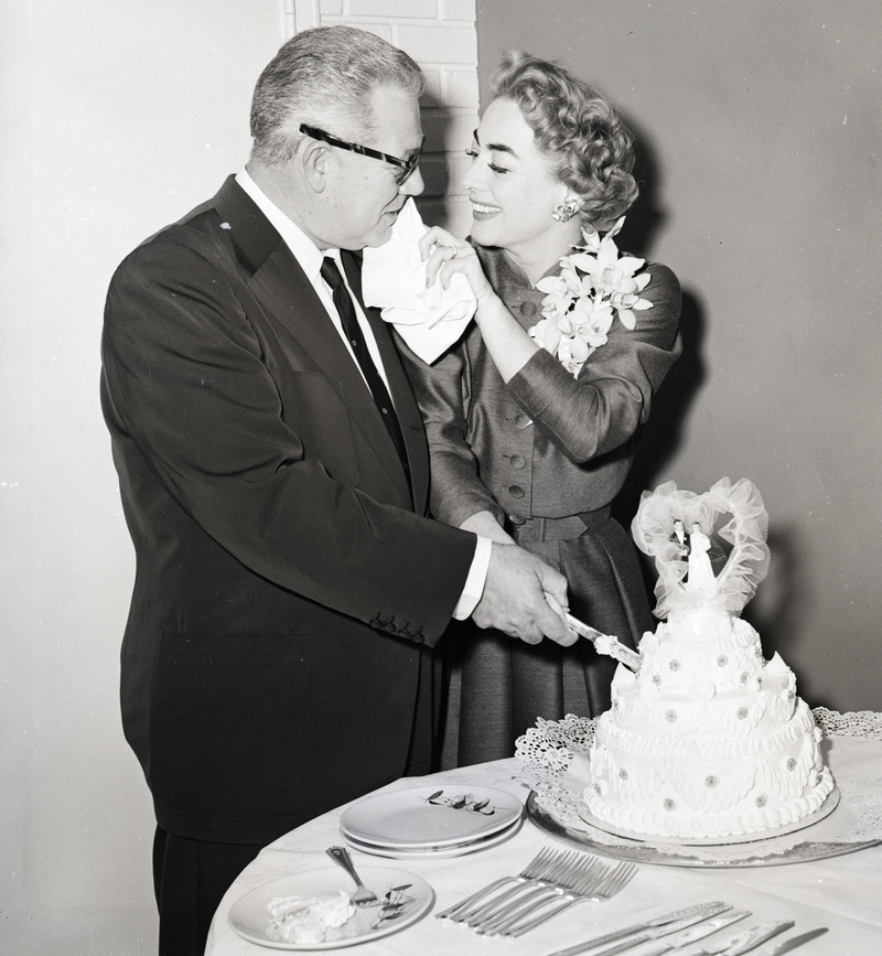 Joan Crawford und Alfred N. Steele | Getty Images Photo by Bettmann