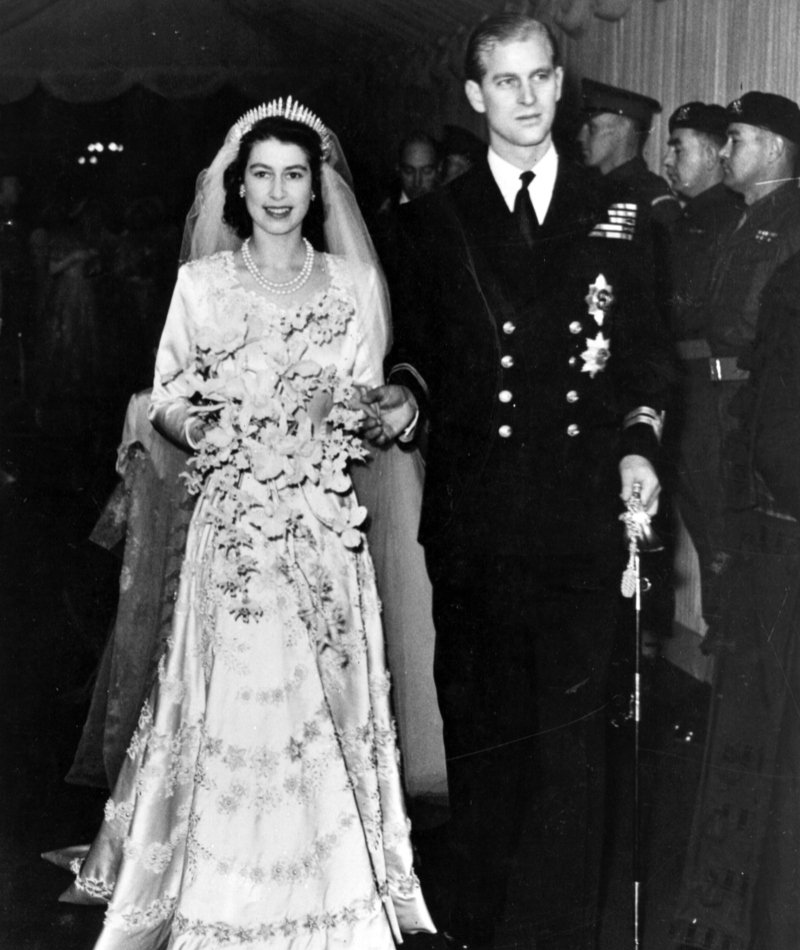 Queen Elizabeth II und Philip, der Herzog von Edinburgh | Getty Images Photo by Hulton Archive