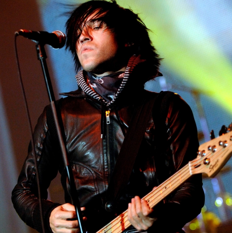 Pete Wentz de Fallout Boy | Getty Images Photo by Tim Mosenfelder