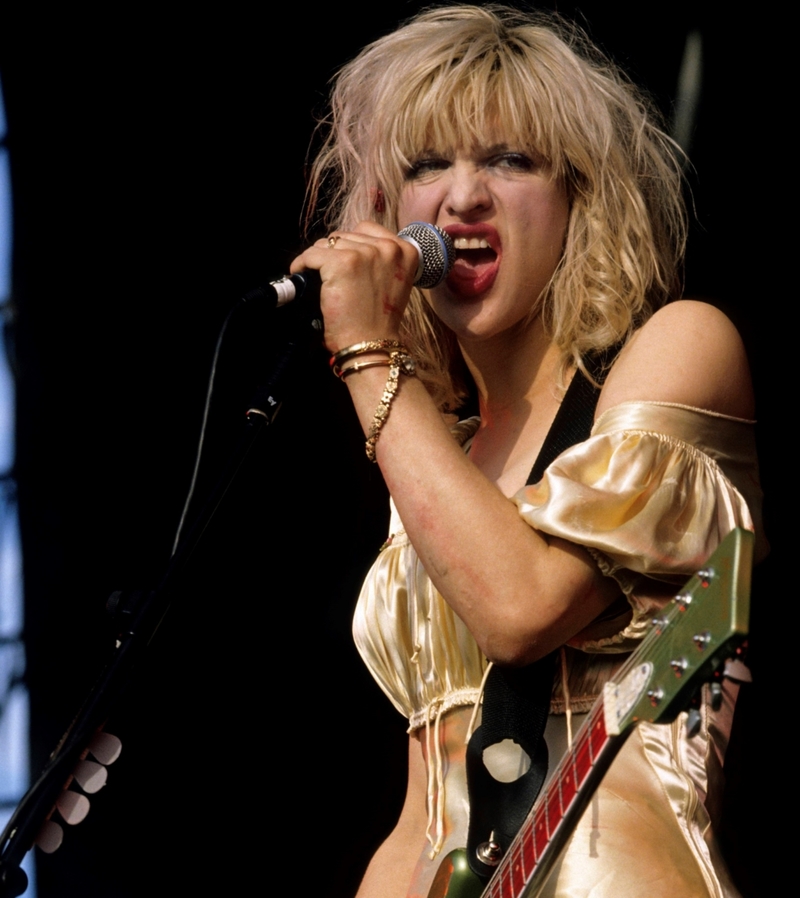 Courtney Love de Hole | Getty Images Photo by Mick Hutson/Redferns