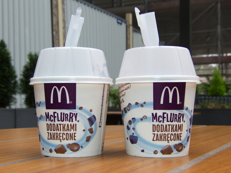 El agujero cuadrado en la cuchara del McFlurry | Shutterstock