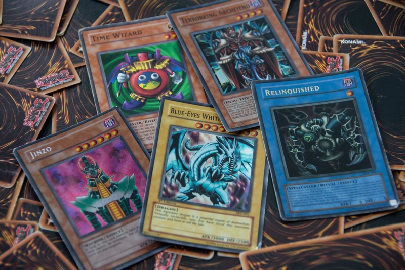 Tarjetas Yu-Gi-Oh! | Alamy Stock Photo by David Esser