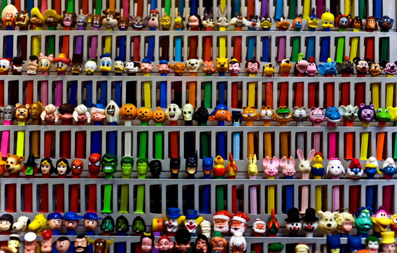 Dispensadores PEZ | Alamy Stock Photo by ZUMA Press, Inc.