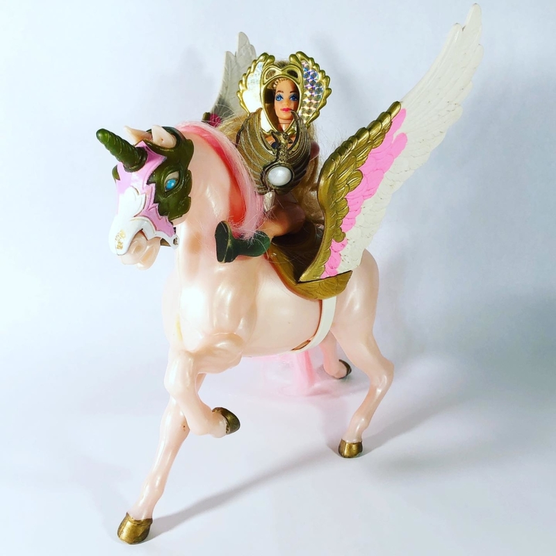 She-Ra, Princesa del Poder y su caballo Swift Wind | Instagram/@theonceandfuturekid
