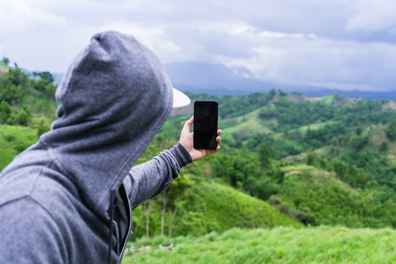 Ele Tentou Conseguir Ajuda | Shutterstock