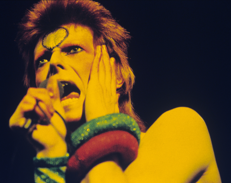 Die Verwandlung zu Ziggy Stardust | Getty Images Photo by Gijsbert Hanekroot/Redferns