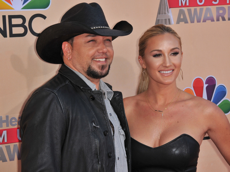 Jason Aldean e Brittany Kerr | Alamy Stock Photo by PRPP PRPP/PictureLux/The Hollywood Archive