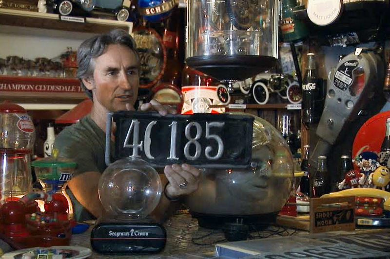 The Antique License Plate | Twitter/@AmericanPicker