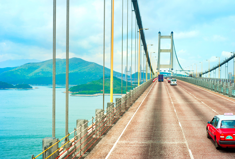 Tsing-Ma-Brücke, Hongkong | Alamy Stock Photo by Ivan Nesterov