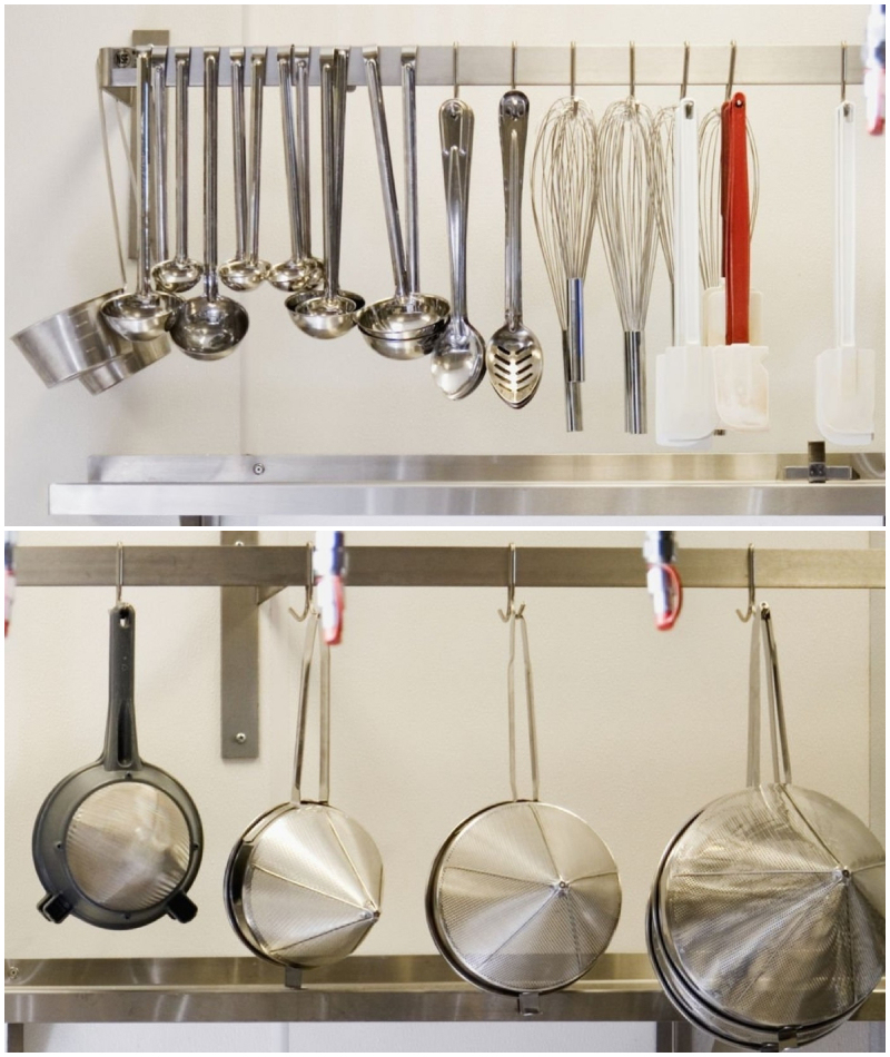Utensilios de cocina colgantes | Getty Images Photo by Andersen Ross