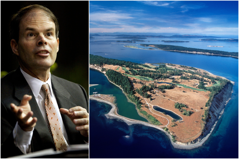 Craig McCaw – Isla James, British Columbia | Alamy Stock Photo by REUTERS/Brian Snyder & Shutterstock