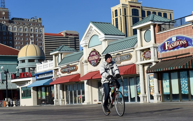 Atlantic City Boardwalk – New Jersey | Getty Images Photo by DON EMMERT/AFP