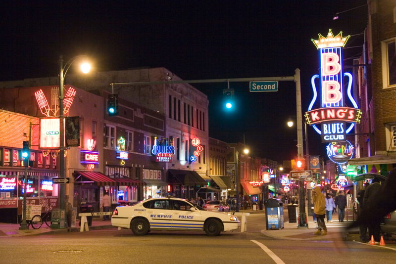 Beale Street – Memphis, Tennessee | Alamy Stock Photo by PhotoStock-Israel/Ohad Shahar