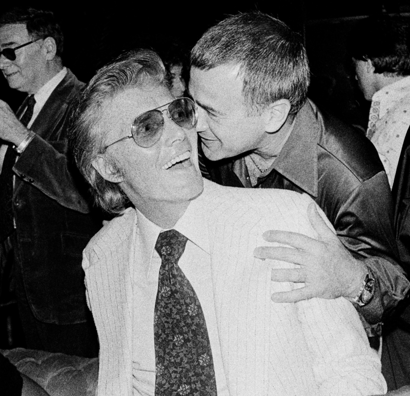 Bob Crewe viviendo a lo grande en un club nocturno brasileño | Getty Images Photo by Bobby Bank/WireImage