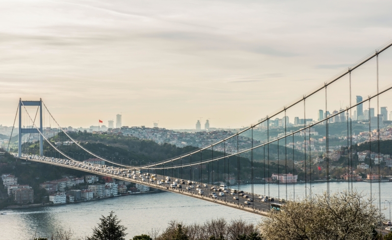 Bosphorus Bridge, Istambul, Turquia | Alamy Stock Photo by RESUL MUSLU 