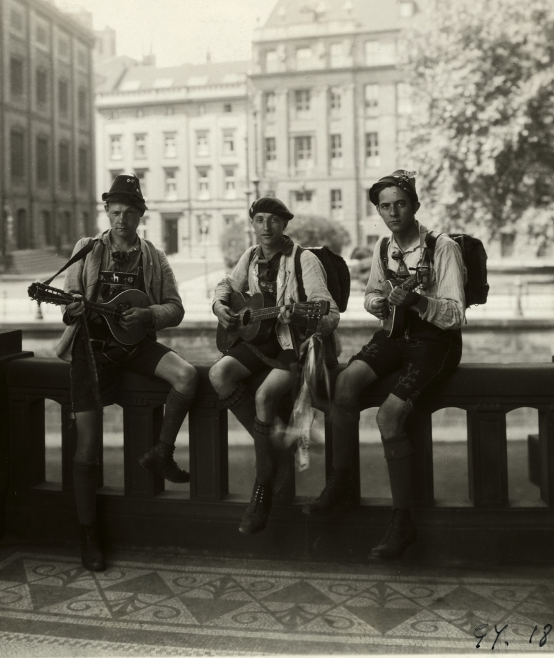 Troubadour | Getty Images Photo by George Rinhart/Corbis