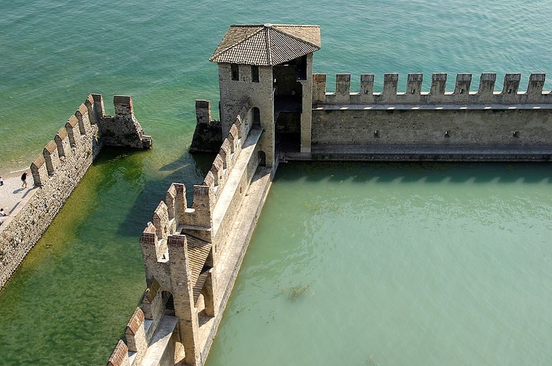 Arrive by Boat and Drift to the Front Door | Getty Images Photo by Marka 