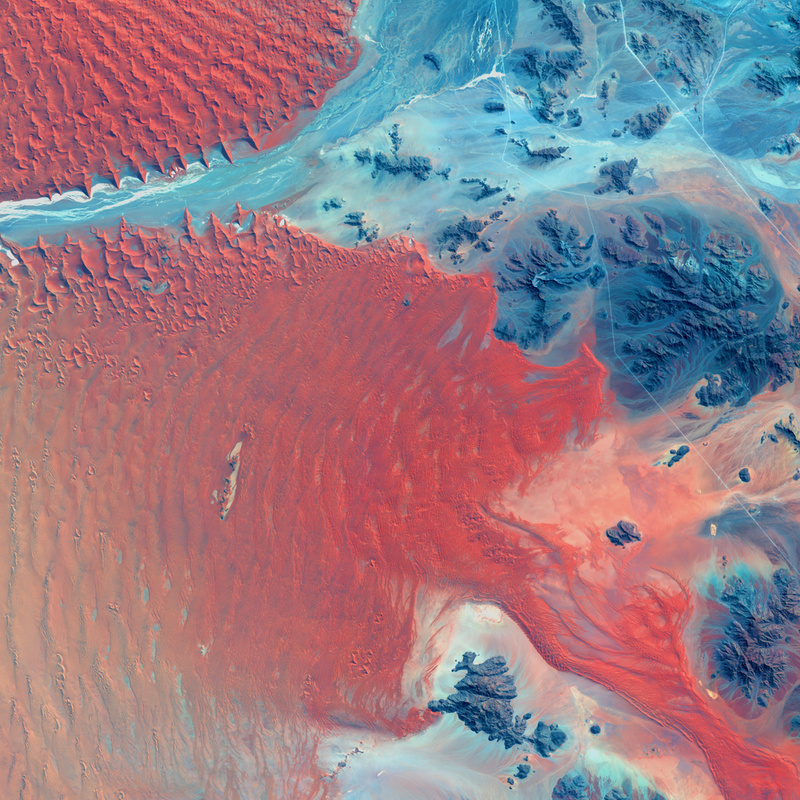 Aquí hay una foto satelital del desierto de Namib | Shutterstock