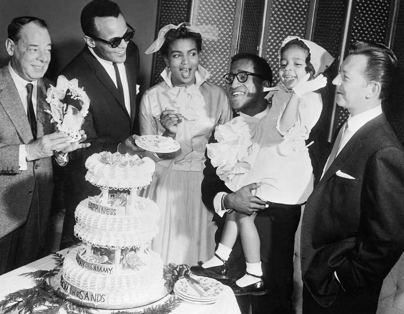 O Infame Casamento de Sammy Davis Jr. e Loray White | Getty Images Photo by Bettmann 