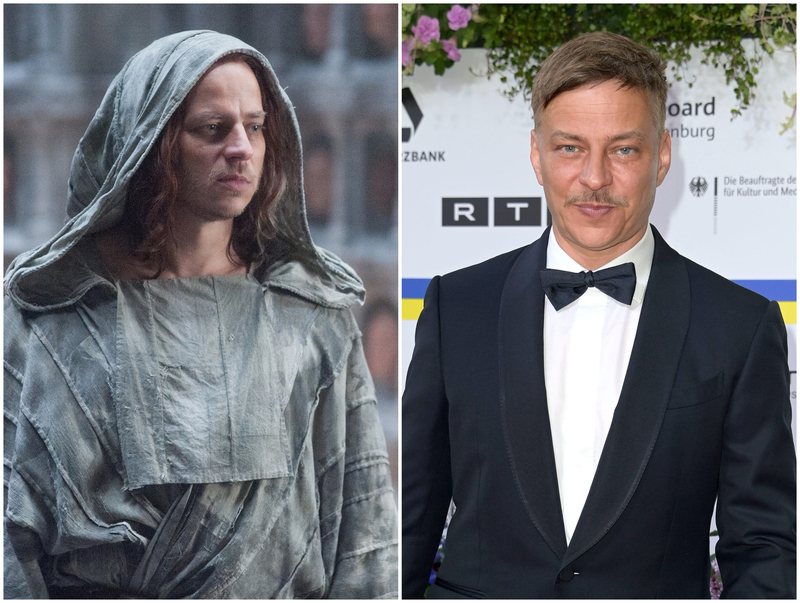 Tom Wlaschiha – Jaqen H'ghar | MovieStillsDB Photo by Yaut/HBO & Alamy Stock Photo by Geisler-Fotopress GmbH/Alamy Live News/Frederic Kern