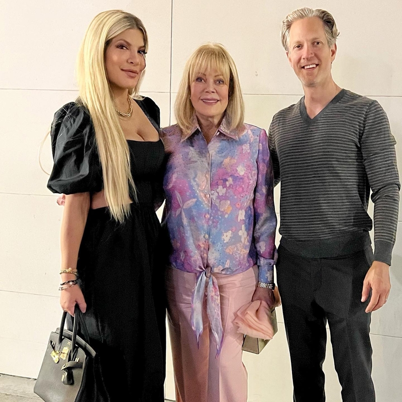 An Unexpected Inheritance | Instagram/@torispelling