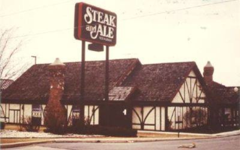 Steak and Ale | Facebook/@steakandalerestaurant