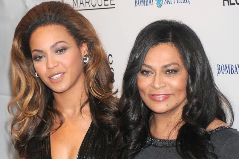 Tina Knowles und Beyoncé Knowles Carter | Alamy Stock Photo