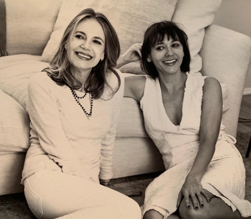 Rashida Jones and Peggy Lipton | Instagram/@rashidajones