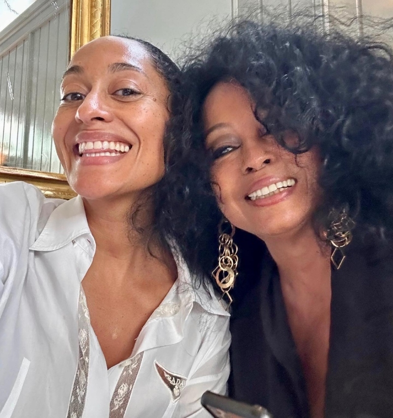 Tracee Ellis Ross and Diana Ross | Instagram/@traceeellisross