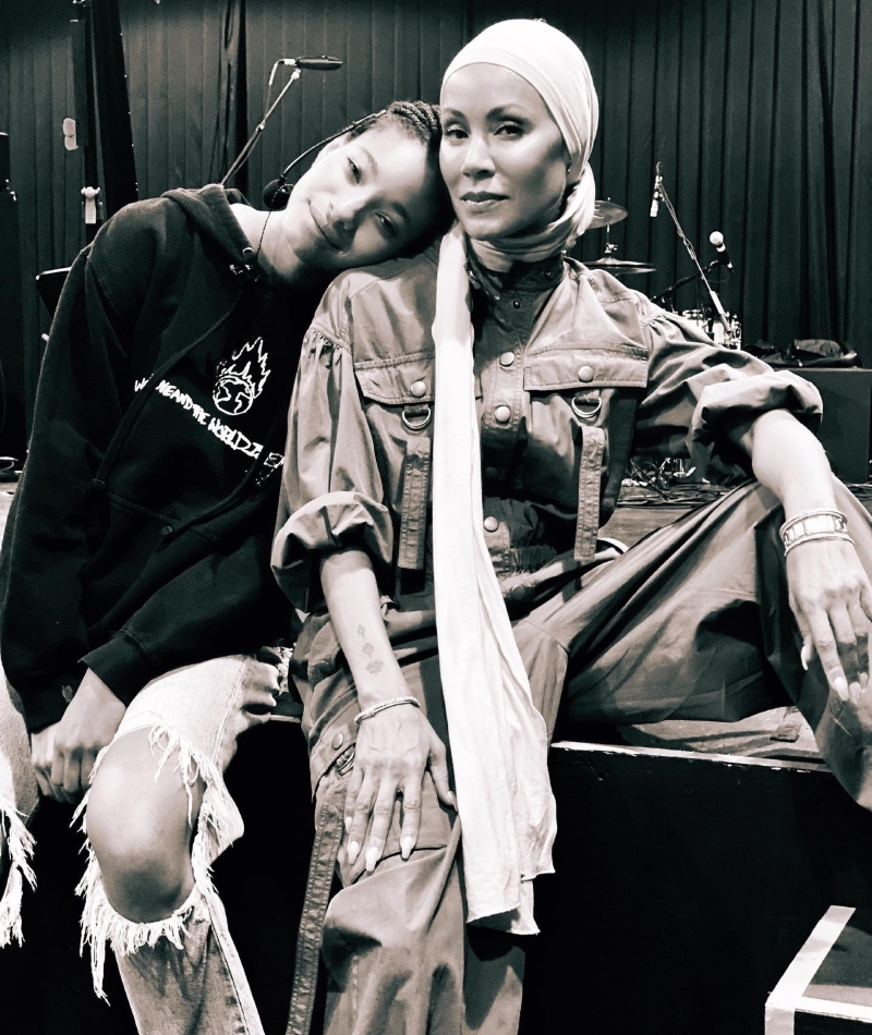 Willow Smith and Jada Pinkett Smith | Instagram/@jadapinkettsmith