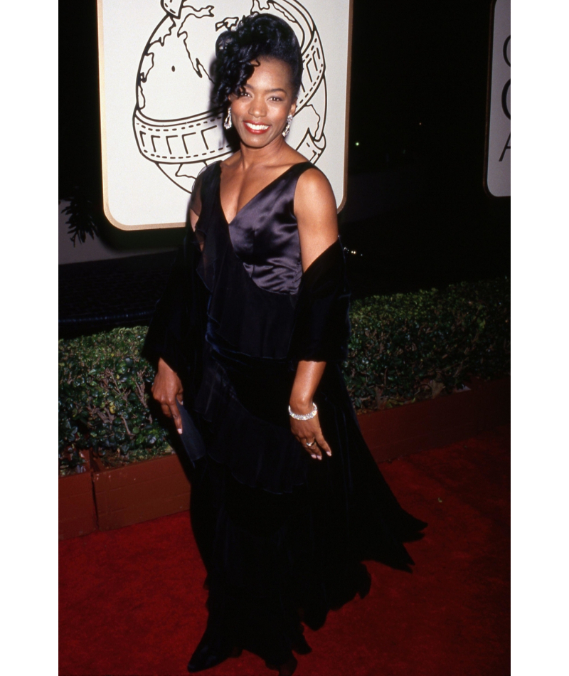 Angela Bassett – 1994 | Alamy Stock Photo by Ralph Dominguez/MediaPunch Inc