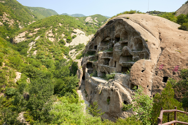 Cave Dwellers | Alamy Stock Photo by MJ Photography