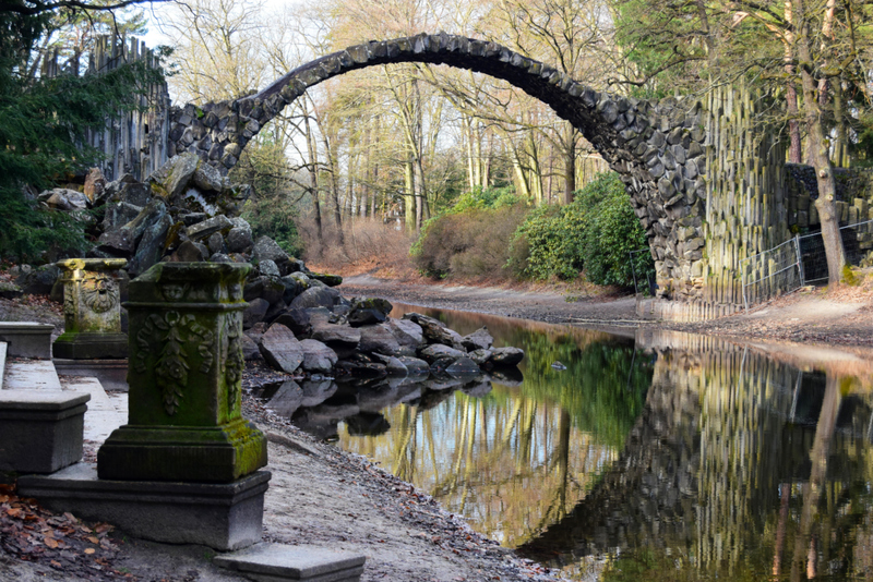 Rakotzbrücke Devil's Bridge - Germany | Alamy Stock Photo by Mariia Kamenska 