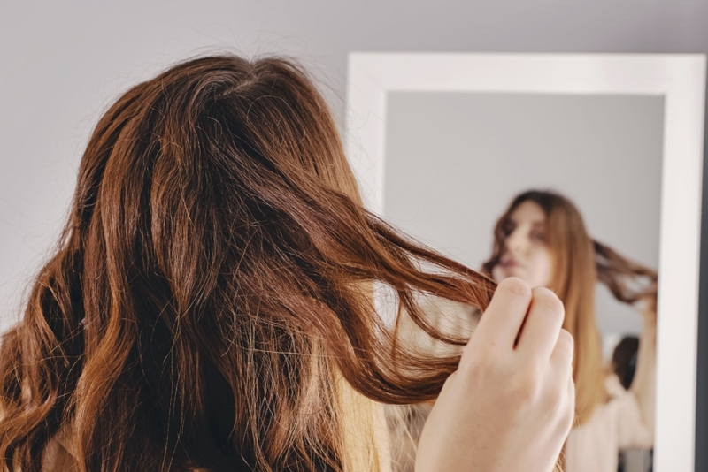 Hair Raising | Alamy Stock Photo by Diana Vyshniakova 